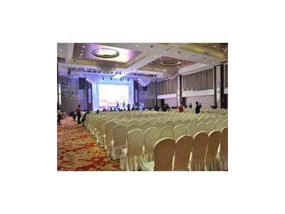 成都会议展览 展厅搭建 舞台桁架灯