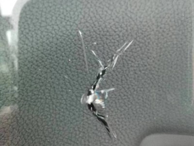 成都邛崃附近前挡风玻璃碎点修复 优