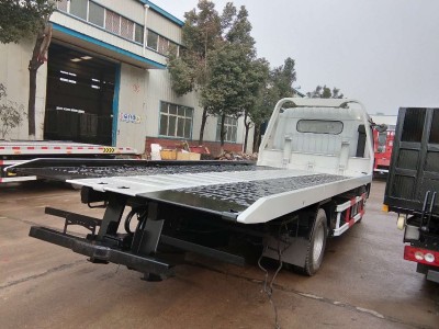 成都金牛附近修汽车 换汽车电瓶 道